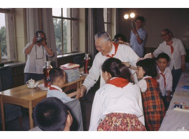 山东省优秀少先队员及辅导员到省委做客