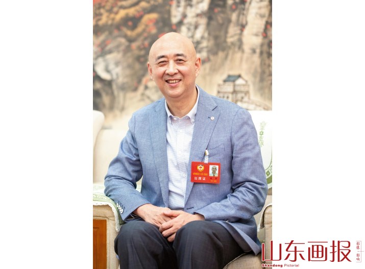 由仲