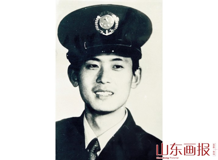 他，拨动了当代人的心弦——严力宾烈士