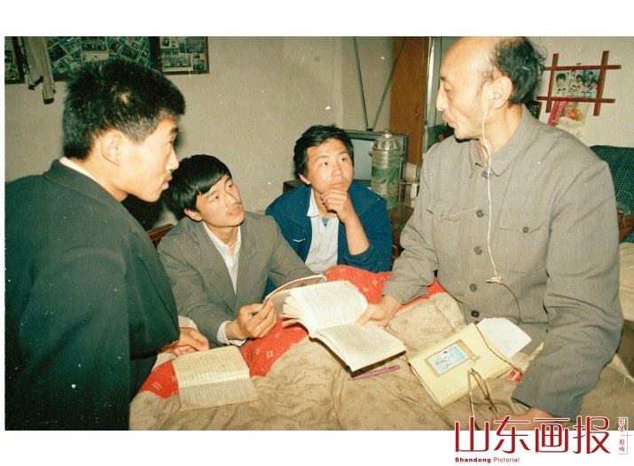病榻上的园丁——记莱州市残疾教师李宝鼎