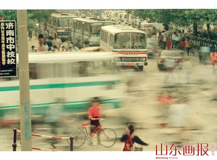 城市公共交通探访录