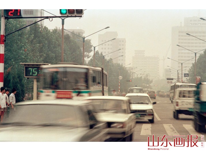 城市公共交通探访录