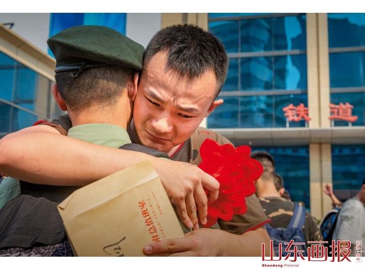 难舍难分