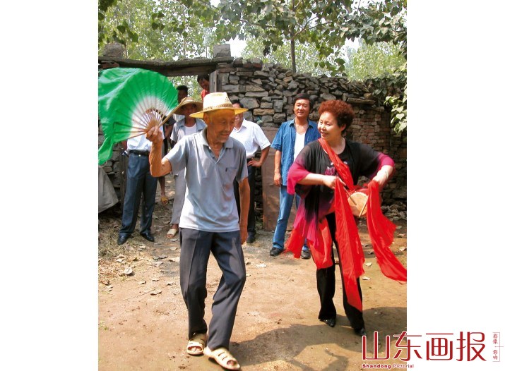 运河花鼓艺人陈开俊