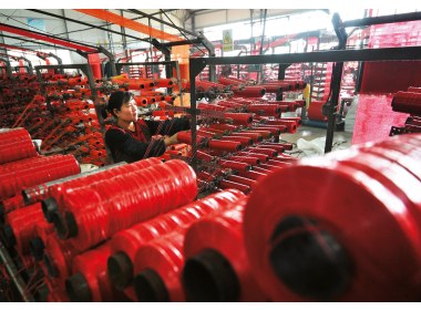 致富思源不忘本 扶贫济困献爱心（组图之四）