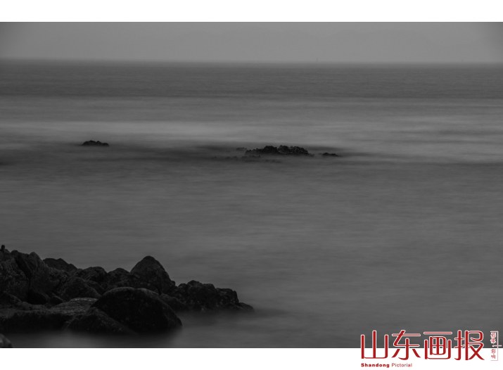 海的黑白色(1)