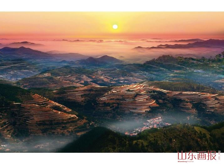 庙顶山远眺